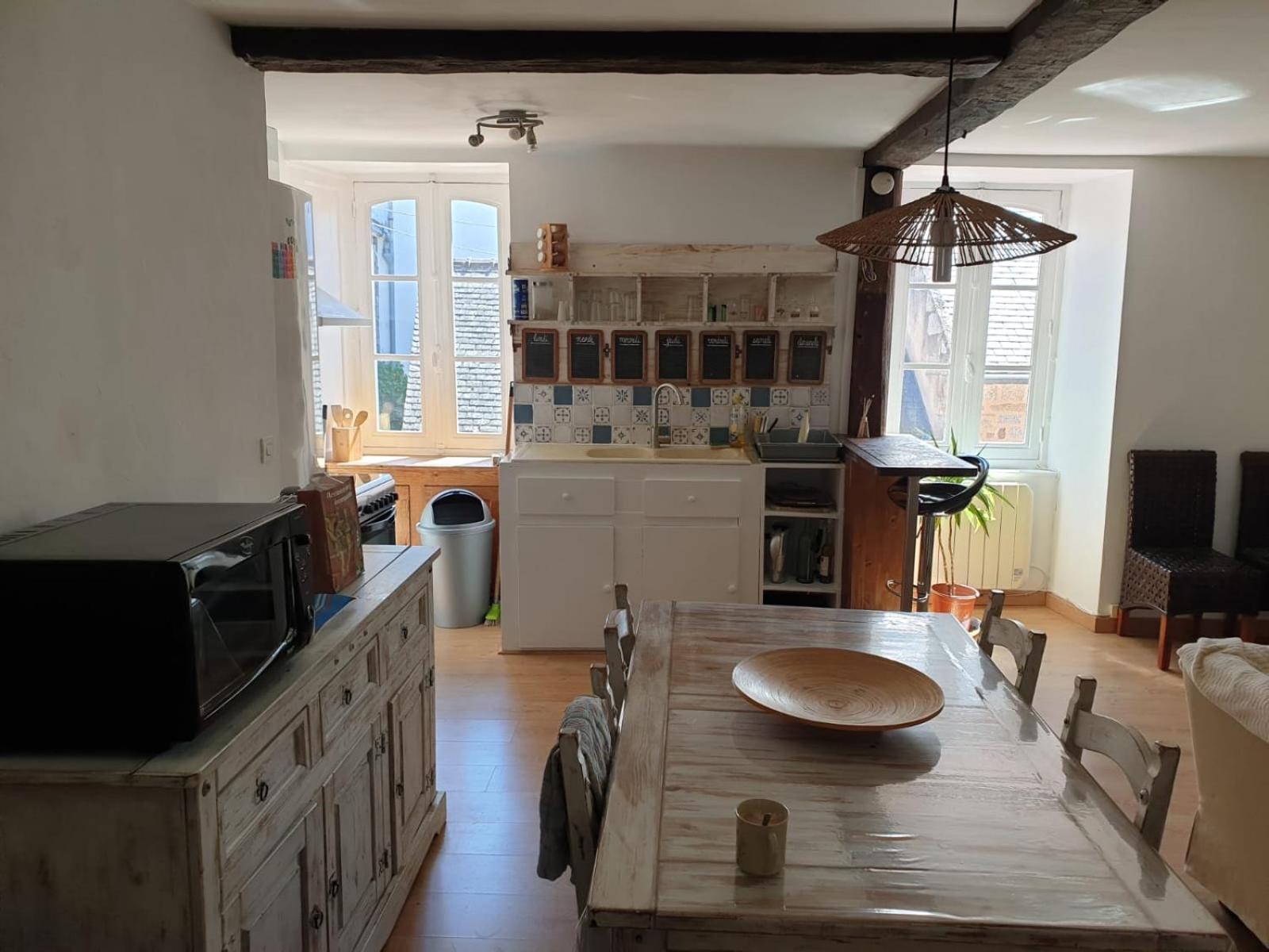 Yvana Au Coeur De La Close Apartamento
